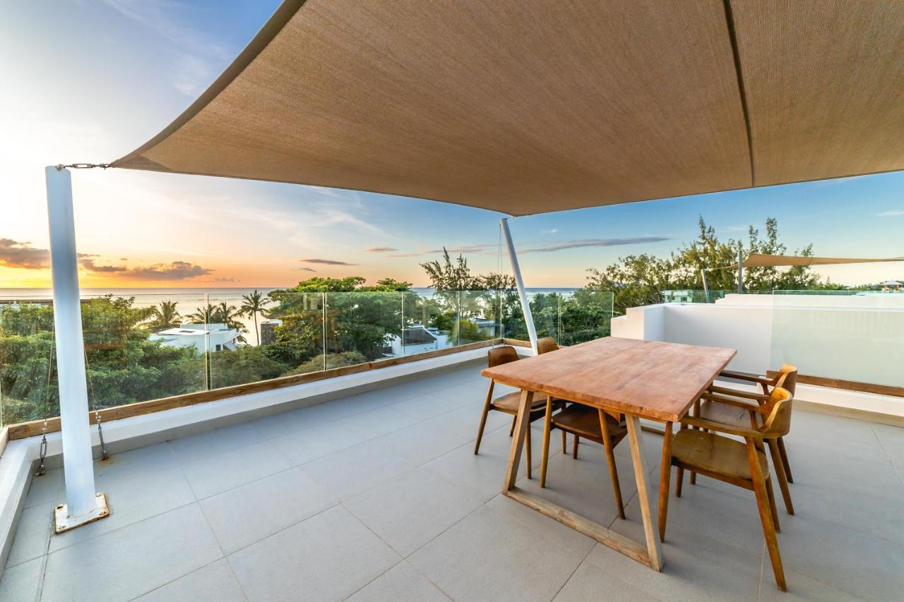 Penthouse 13 - One Bay Residence With Private Rooftop Terrace And Dip In Pool Pereybere Beach ภายนอก รูปภาพ